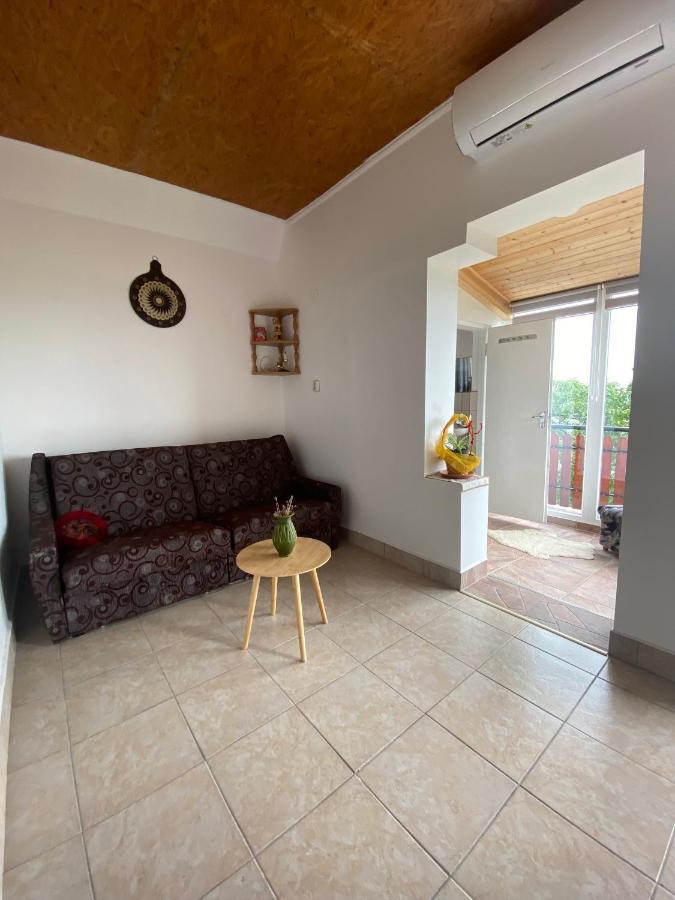 Feher Szolo Vendeghaz Sátoraljaújhely Exteriér fotografie